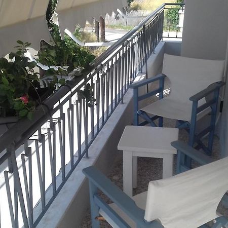 Paris House 1 Apartment Patras Ngoại thất bức ảnh