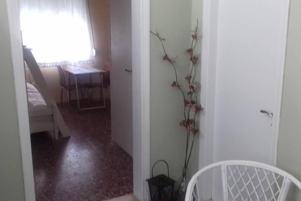 Paris House 1 Apartment Patras Ngoại thất bức ảnh